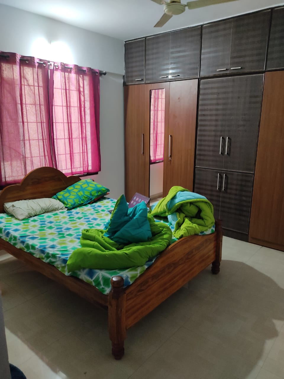 Silver Crown Harlur: 3 bhk flat for lease