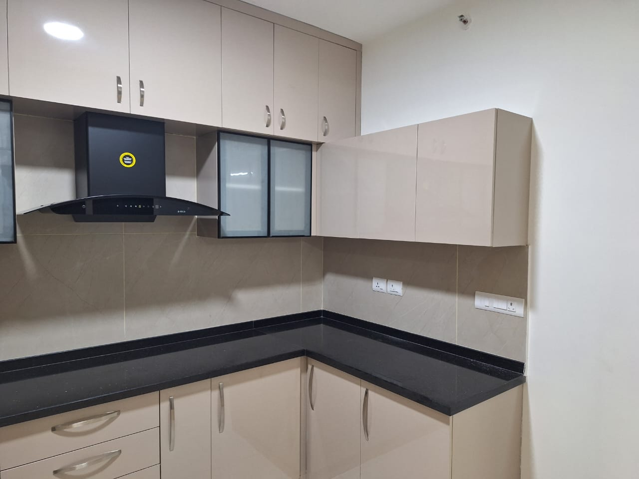 1 bhk flat for rent in doddathoguru electronic city